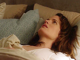 Elizabeth Reaser - Easy [2016]