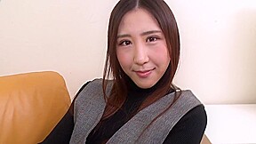 Emi Sakurai Debut Vol 58 : Sudden Show, Sudden Fucking - Caribbeancom
