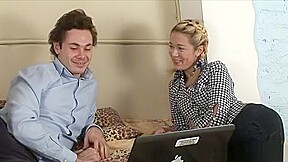 Enjoyable Young Thing Delighting Chap With Hungry Blowjob
