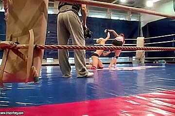 Erotic fight club demonstrates the hot couple: Angel Rivas, Niky Gold