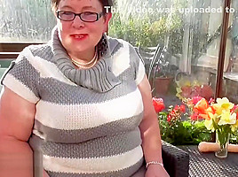 EuropeMature Honey solo mature masturbation