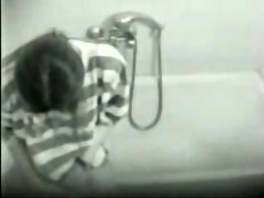 Every morning my girlfriend masturbate in bathroom
