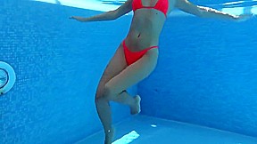 FAMOUS MARY KALISY IS POSING SWIMMING NAKED FOR XXXWATER