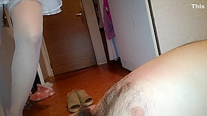 Face,Fingers,Cock trampling in white nylons