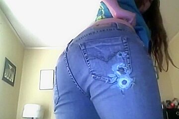 Farting in jeans
