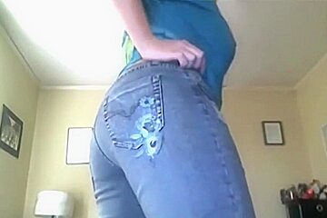 Farting in jeans