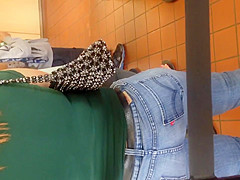 Fat booty Mexican Milf in blue jeans