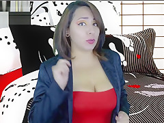 Footjob - Gina y su rinconcito