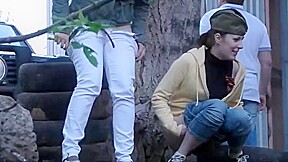 Forest pissing 2