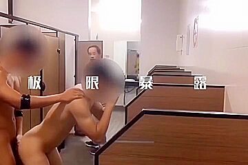 Fucking In A Crowded Toilet