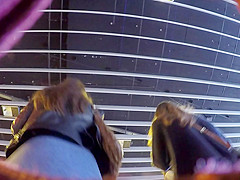 Gentle girl Upskirt