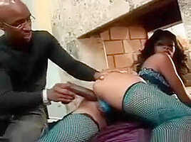Ghetto teen 18+ Ebony Oral And Big Dildo In Ass