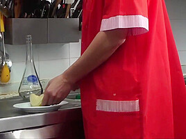 Giada And Michelle Lesbian In The Kitchen