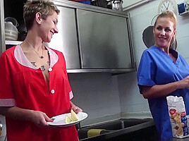 Giada And Michelle Lesbian In The Kitchen