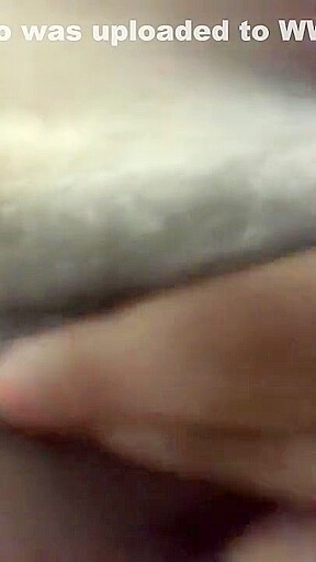 Girl rubbing her pussy