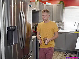 Giving Stepbro The Pussy - S25:E10 - Nubiles-Porn