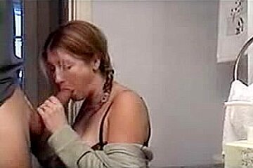 Giving my hot amateur girl a facial
