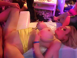Glam whore blow and fuck