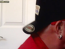 Gloryhole DILF sucking cock at home in homemade closeup