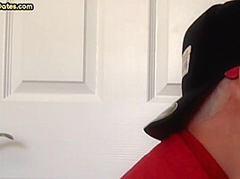 Gloryhole DILF sucking cock at home in homemade closeup