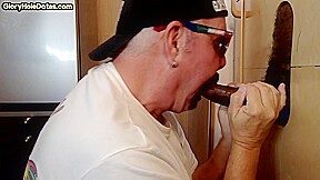 Gloryhole gay enjoys sucking hard cock b4 anal fucking