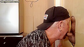 Gloryhole gaydaddy blowing dick before tugjob for cum