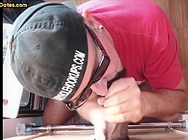 Gloryhole mature gay loves sucking dick while stroking it