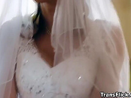 Gosh, This Tranny Bride Is Gorgeous! - Korra Del Rio