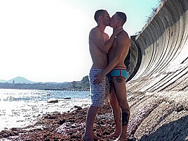 Guy Gets Doggystyled On The Beach And Cum On Ass