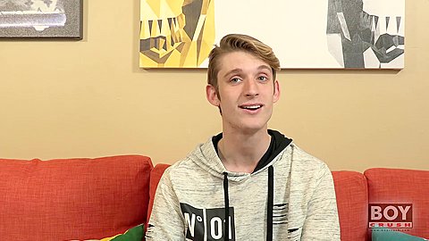 Handsome Twink Chris Tucker Pleasures His Big Dick