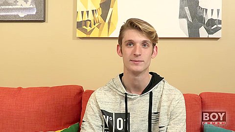 Handsome Twink Chris Tucker Pleasures His Big Dick