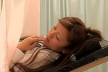 Hard fingering of asian cunt in kinky medical porn video