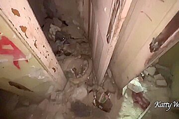 He Brought His Girlfriend To A Scary Abandoned House And Fucked Hard 25 Min With Katty West