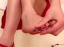 Highheeled Fetish Slut Gives Head And Footjob