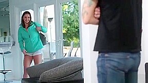 Hope Got Cocks Stuffed In Her Mouth And Pussy