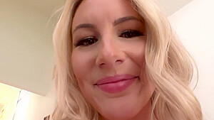Horny Xxx Scene Milf Wild , Take A Look With Bunny Madison