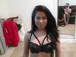 Hot Asian Girlfriend Gobbles Bfs Big Cock