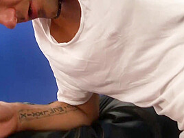 Hot Blonde Needs To Have Copulation In Office With Große Titten