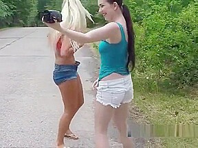 Hot Dyke Makes Out With Her Hot Girlfriend