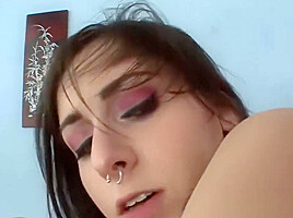 Hot Teenage Cracker Gets Her Ass Pounded