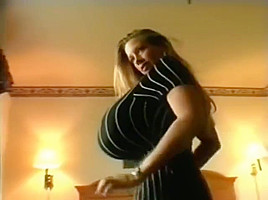 Hugs boobs