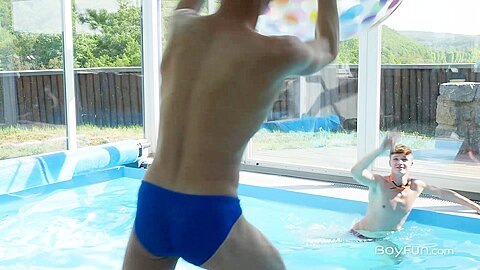 Hung Horny Swimmers - BoyFun
