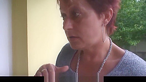 Hunly neighbour fucks her shaved old pussy