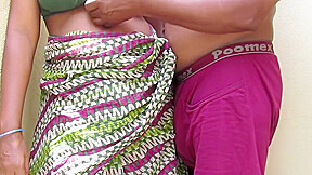 Indian Aunty Is Ready To Get Fucked By Her Lover