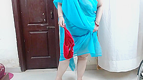 Indian Stepmom Peeing