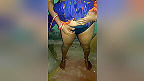 Indian Village Woman Showing Her Boobs And Doing Masturbation