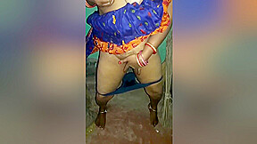Indian Village Woman Showing Her Boobs And Doing Masturbation