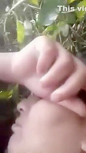 Indian girl showing her hot pussy