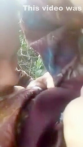 Indian girl showing her hot pussy