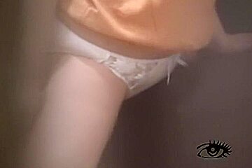 Japanese cunt rubbed in a sexy manner and caught on spy tape
